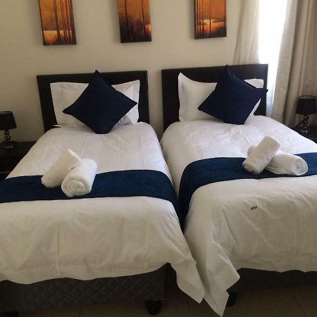 Appartamento 86 Edison Self Catering Johannesburg Esterno foto